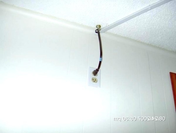 Screw In Outlet For Light Socket Screw In Outlet Ceiling Fan That
