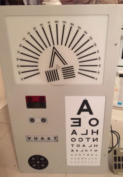Snellen Test Chart With Fan And Block Snellen Test Chart With Fan And Block
