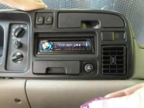 1996 Dodge Ram 1500 Update (radio)